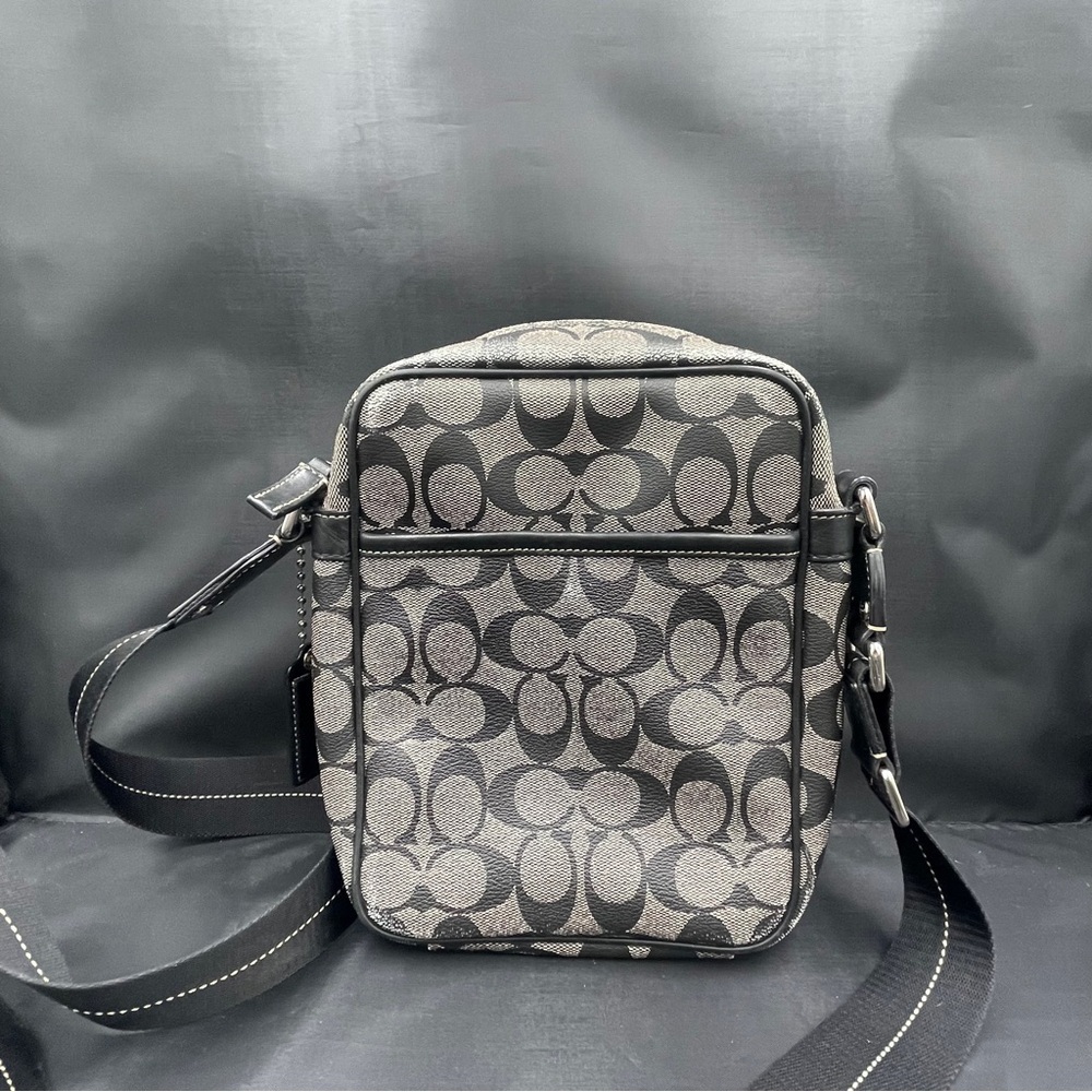 Coach Heritage Stripe Flight Shoulder Bag - Picture 4 of 8